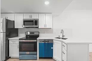 36 SE 13th Terrace, Dania Beach, FL 33004 - Photo 2