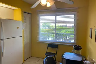 13100 SW 11th Ct SW, Pembroke Pines, FL 33027 - Photo 10