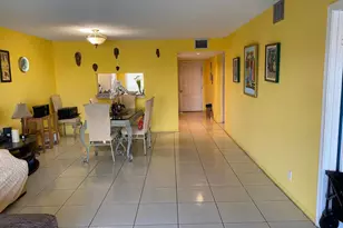 13100 SW 11th Ct SW, Pembroke Pines, FL 33027 - Photo 16