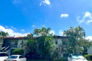 21535 Cypress Hammock Dr, Boca Raton, FL 33428 - Photo 1