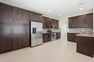 8268 Calabria Lakes Drive, Boynton Beach, FL 33473 - Photo 8