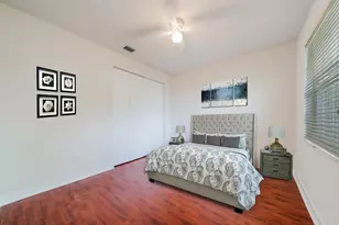 8268 Calabria Lakes Drive, Boynton Beach, FL 33473 - Photo 20
