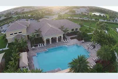 8268 Calabria Lakes Drive, Boynton Beach, FL 33473 - Photo 44