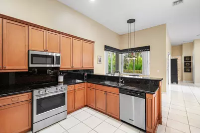 11600 NW 5th Street, Plantation, FL 33325 - Photo 14