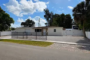 2000 Eagle Dr, West Palm Beach, FL 33409 - Photo 2