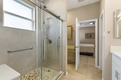 7218 E Village Square, Vero Beach, FL 32966 - Photo 24