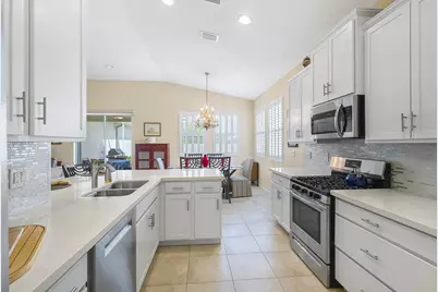 7218 E Village Square, Vero Beach, FL 32966 - Photo 18