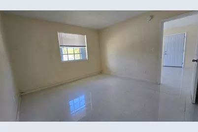1290 NE 142nd Street #2, North Miami, FL 33161 - Photo 6