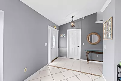 986 Cherry Lane, Wellington, FL 33414 - Photo 4