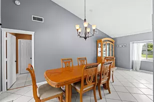986 Cherry Ln, Wellington, FL 33414 - Photo 8