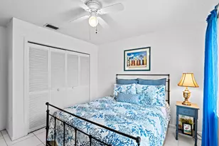 986 Cherry Ln, Wellington, FL 33414 - Photo 26