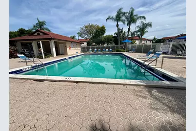 11201 SW 13th Street, Pembroke Pines, FL 33025 - Photo 44