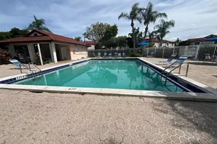 11201 SW 13th St, Pembroke Pines, FL 33025 - Photo 1