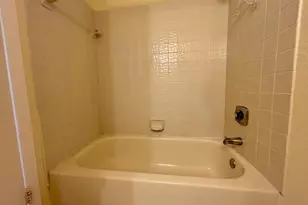 11201 SW 13th St, Pembroke Pines, FL 33025 - Photo 18