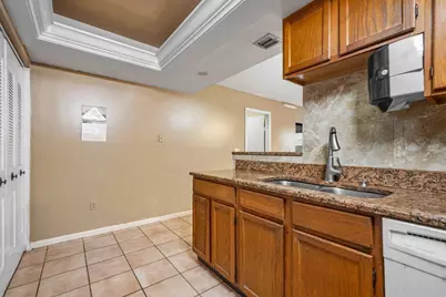 2780 Norfolk Pine Court, Lake Worth, FL 33462 - Photo 10