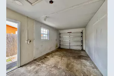 3941 NW 36th Terrace, Lauderdale Lakes, FL 33309 - Photo 20