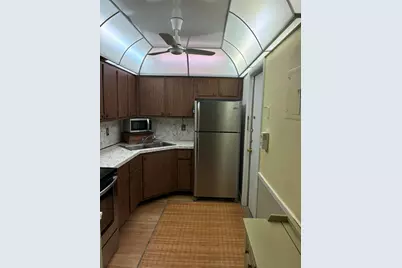 659 W Oakland Park Boulevard #204, Oakland Park, FL 33311 - Photo 4