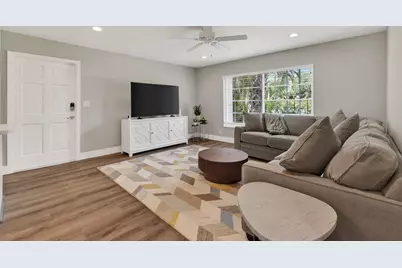 11521 Landing Place #E1, North Palm Beach, FL 33408 - Photo 2