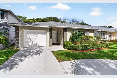 201 Del Rio Boulevard, Boca Raton, FL 33432 - Photo 2