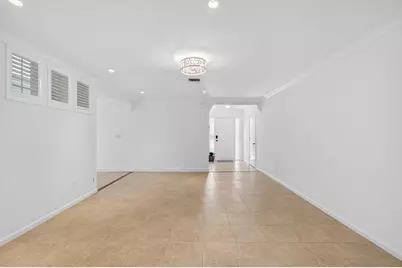 201 Del Rio Boulevard, Boca Raton, FL 33432 - Photo 14