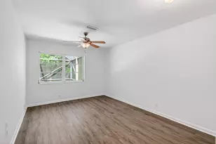 201 Del Rio Blvd, Boca Raton, FL 33432 - Photo 38