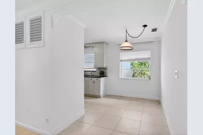 201 Del Rio Boulevard, Boca Raton, FL 33432 - Photo 18