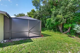 201 Del Rio Blvd, Boca Raton, FL 33432 - Photo 44