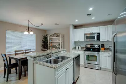 6633 Old Farm Trail, Boynton Beach, FL 33437 - Photo 6