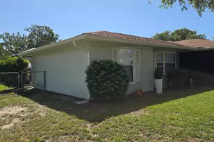 670 Nobles St, Sebastian, FL 32958 - Photo 38