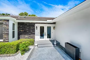2401 Banyan Rd, Boca Raton, FL 33432 - Photo 4