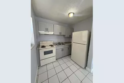 720 SW 7th Street #4, Dania Beach, FL 33004 - Photo 6
