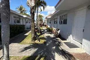 720 SW 7th St, Dania Beach, FL 33004 - Photo 2