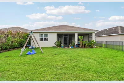 10511 SW Toren Way, Port Saint Lucie, FL 34987 - Photo 4