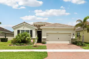 10511 SW Toren Wy, Port Saint Lucie, FL 34987 - Photo 1