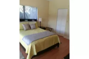 2445 SW 18th Terrace, Fort Lauderdale, FL 33315 - Photo 2