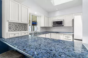 2110 NE 55th St, Fort Lauderdale, FL 33308 - Photo 36