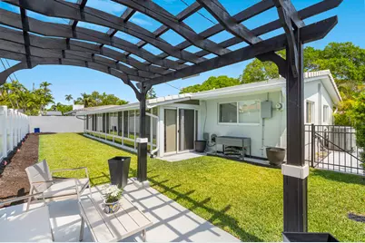2110 NE 55th Street, Fort Lauderdale, FL 33308 - Photo 6