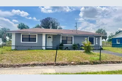 113 Hilton Drive, Fort Pierce, FL 34946 - Photo 1