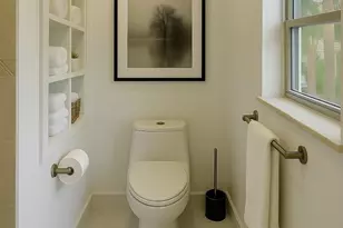 2802 NE 15th Ave, Wilton Manors, FL 33334 - Photo 12