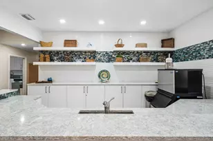 921 Gardenia Dr, Delray Beach, FL 33483 - Photo 18