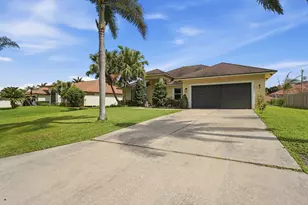 1298 SW Chase Rd, Port Saint Lucie, FL 34953 - Photo 2