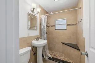 122 Julian Dr, Fort Pierce, FL 34946 - Photo 16