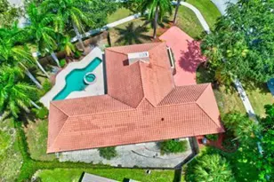 6813 Viento Way, Boca Raton, FL 33433 - Photo 2