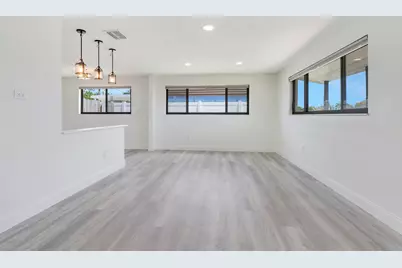 9291 Bloomfield Drive, Palm Beach Gardens, FL 33410 - Photo 10