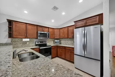 6456 Alemendra Street, Fort Pierce, FL 34951 - Photo 4