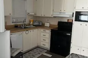 2430 SE Penny Ln, Stuart, FL 34994 - Photo 10