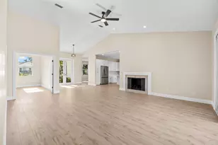 10206 Isle of Pines Ct, Port Saint Lucie, FL 34986 - Photo 8