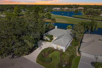 10206 Isle Of Pines Court, Port Saint Lucie, FL 34986 - Photo 2