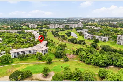 3800 Oaks Clubhouse Drive #410, Pompano Beach, FL 33069 - Photo 24