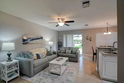 6633 Old Farm Trail, Boynton Beach, FL 33437 - Photo 4